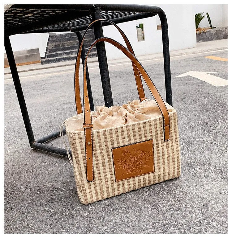 Christmas Gift Casual Striped Basket Straw Bags Rattan Woven Women Shoulder Bags Wicker Woven Handbags Summer Beach Large Tote Big Purses 2021