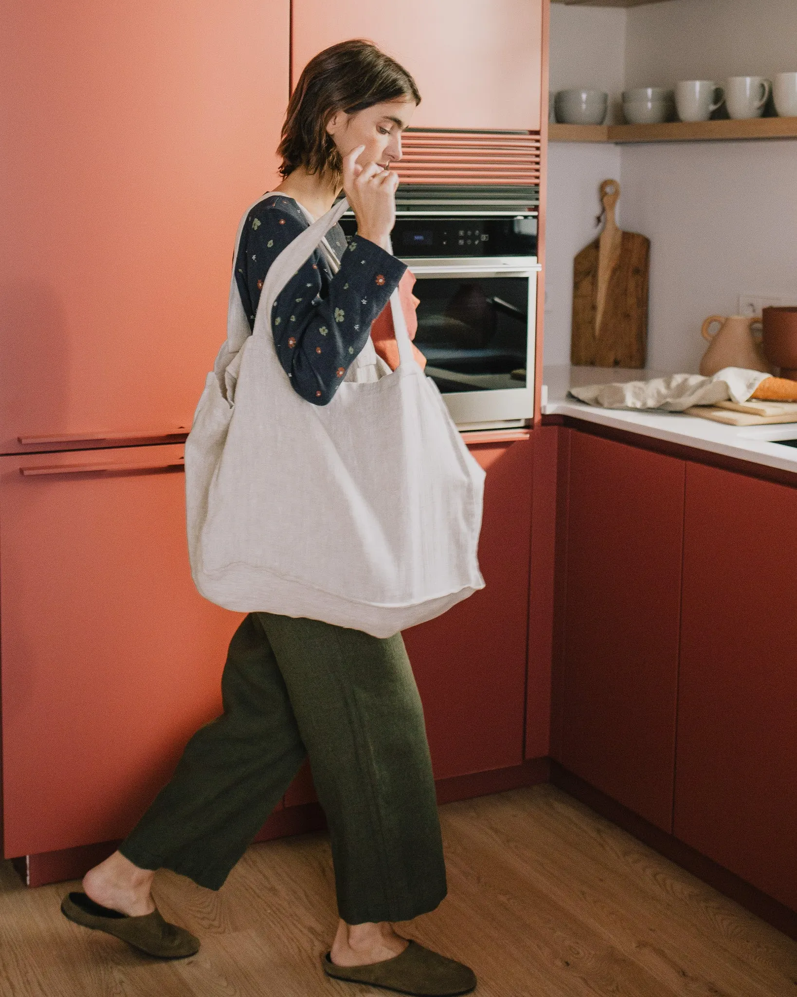 Linen Carry-All Tote Bag in heavy beige